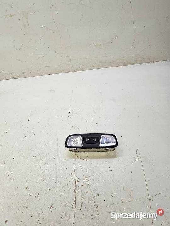 LAMPKA PODSUFITKI AUDI Q3 F3 83A A3 8V Przystajń