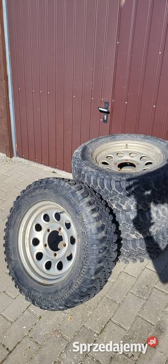 Opony terenowe z felgami 20570 r15 Samochodowe Blizne sprzedam