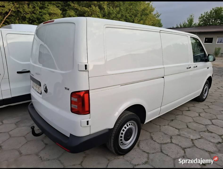 Transporter T6 2017 20TDI 150 LONG KLIMA Radom