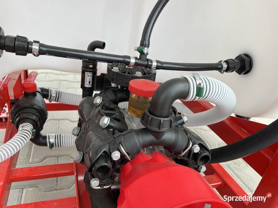 Opryskiwacz polowy LISICKI 1000l 15m Biardzki nieuszkodzony Ostrowiec Świętokrzyski