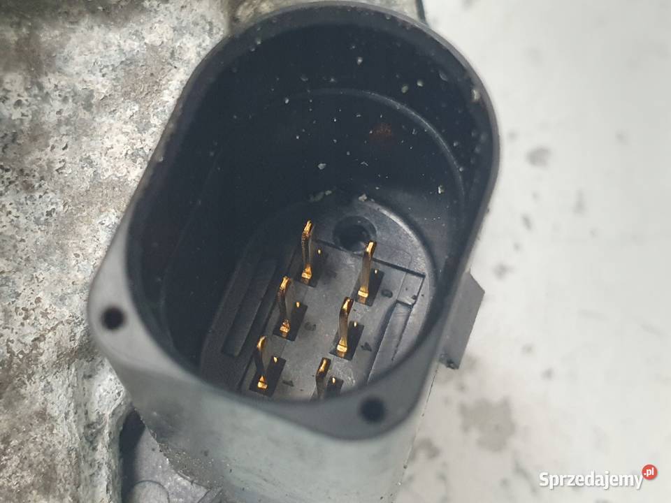 PRZEPUSTNICA Audi A3 II 8P 14 TFSI 03C133062C Chełm