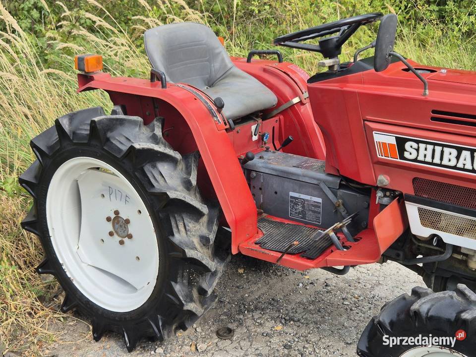 Traktorek traktor SHIBAURA P17D 17 44 Pozostałe Małuszyn