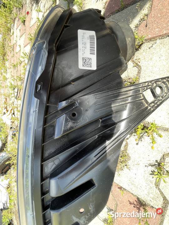 Lampa prawa reflektor prawy xenon Dodge Durango Opole