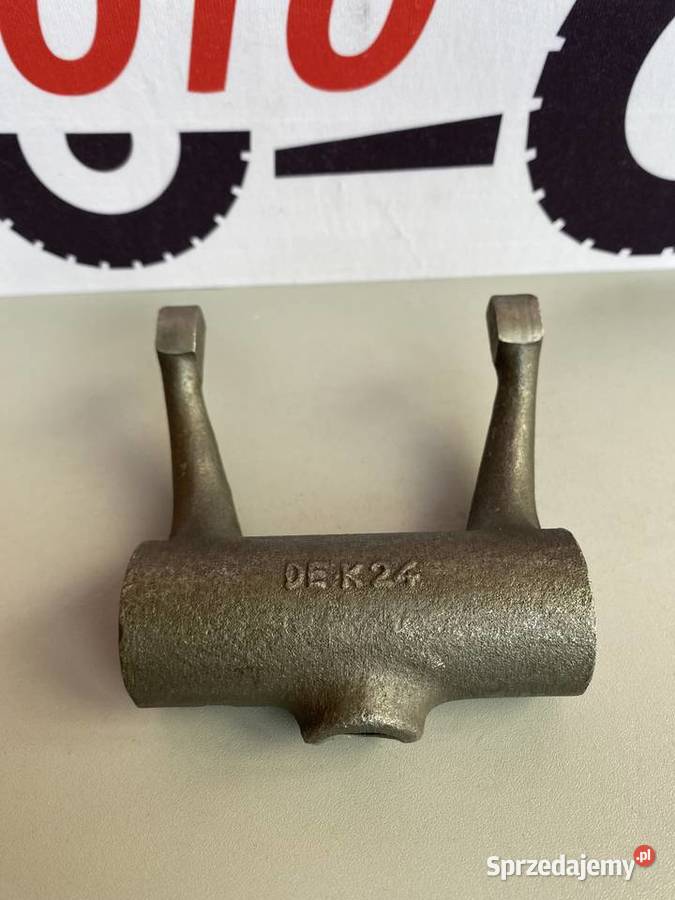 Widełki łożyska oporowego Case Ford Holland