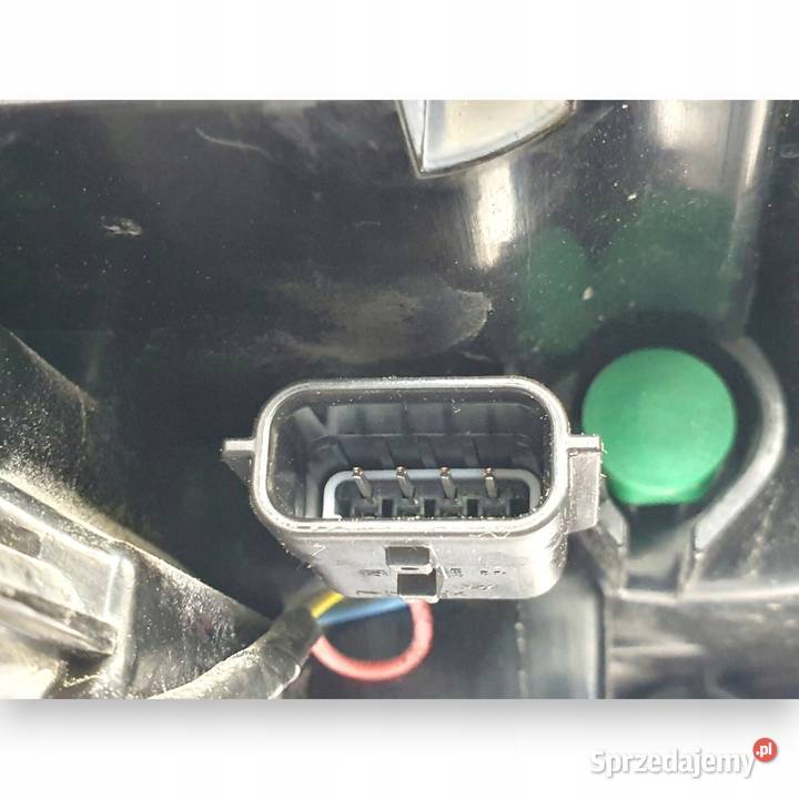 LAMPA PRAWA Renault Talisman Kombi tylna tylnia