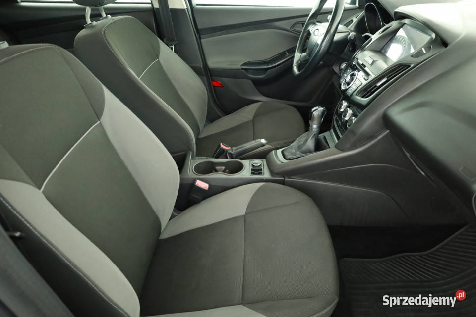 Ford Focus 16 i ABS Ford sprzedam