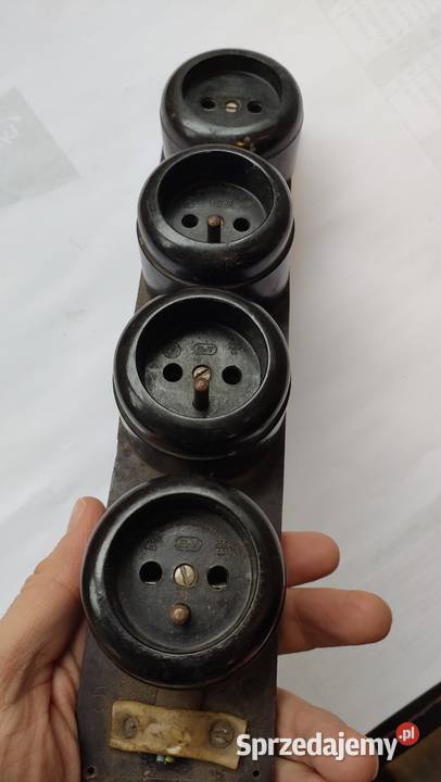 Gniazdko elektryczne bakelit loft czarne PRL Szczecin