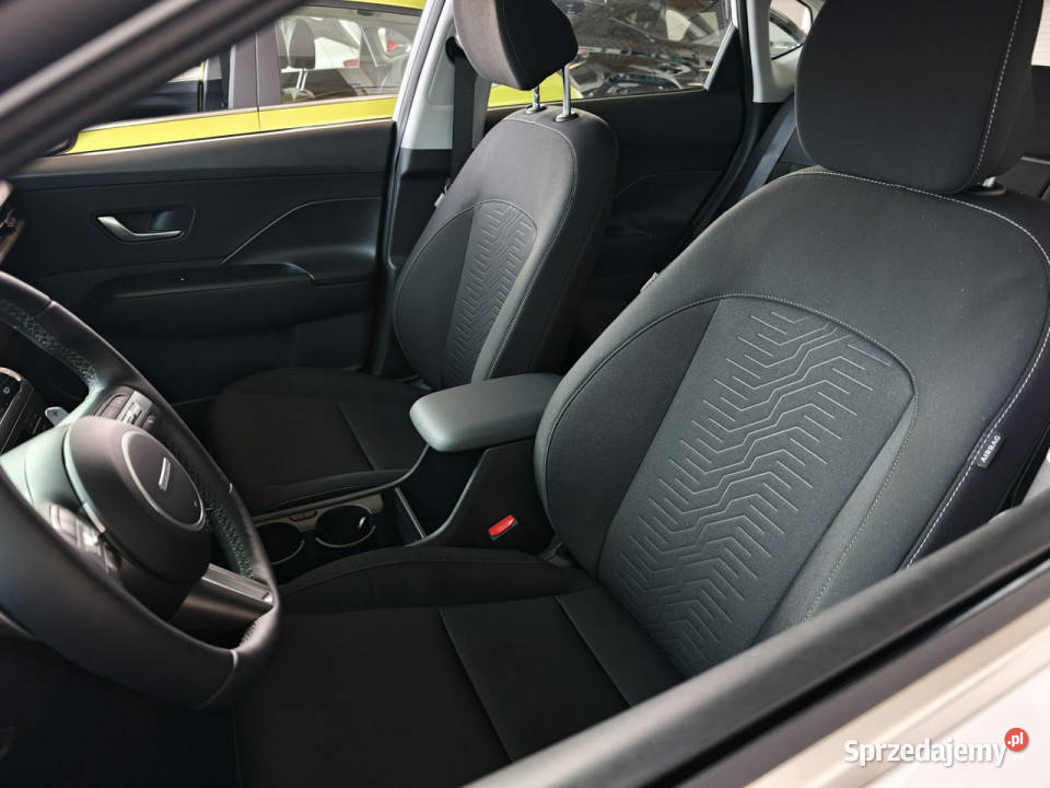 Hyundai Kona Executive Tech 16 TGDI 7DCT 2WD 138 relingi dachowe łódzkie