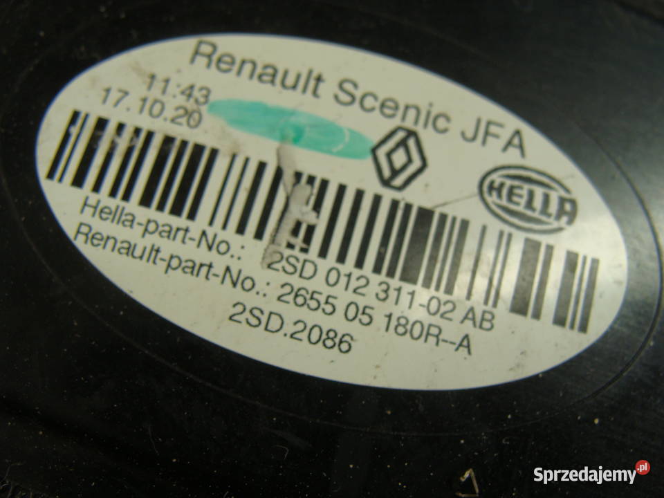 RENAULT SCENIC IV LAMPA PRAWA TYLNA TYŁ Prawe