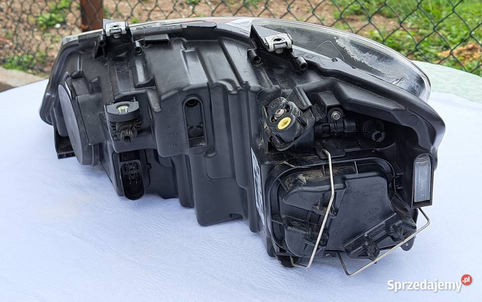 LAMPA PRAWA PRZÓD PRZEDNIA ZWYKŁA VW POLO V 6R dolnośląskie Mielęcin sprzedam