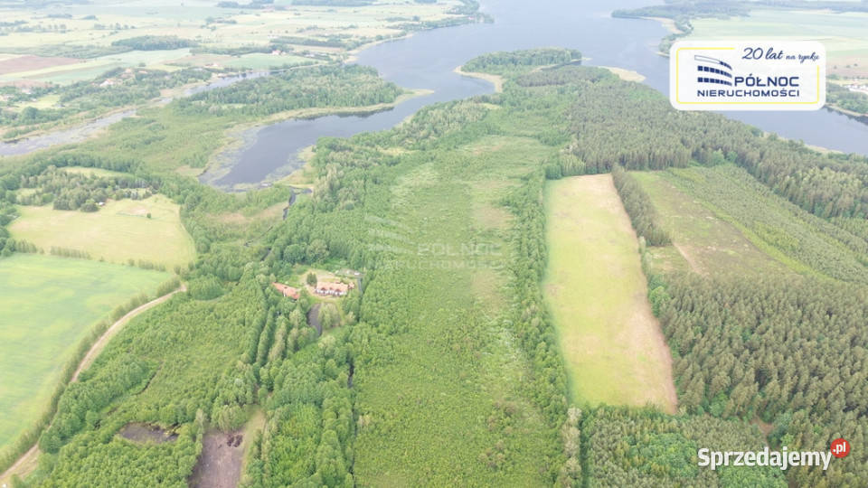 Działka w otulinie lasu niedaleko jeziora