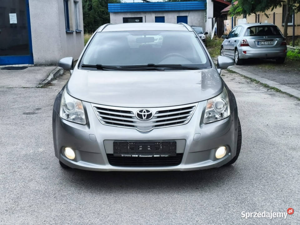 Toyota Avensis Bezwypadkowy kamera navi dok immobilizer Janów Lubelski