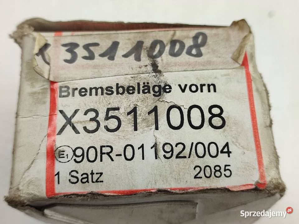 KLOCKI HAMULCOWE PRZÓD MITSUBISHI GALANT VI