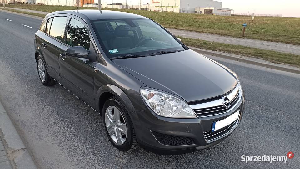OPEL ASTRA H LIFT 16 115 Super stan 2 komplety Lubawa