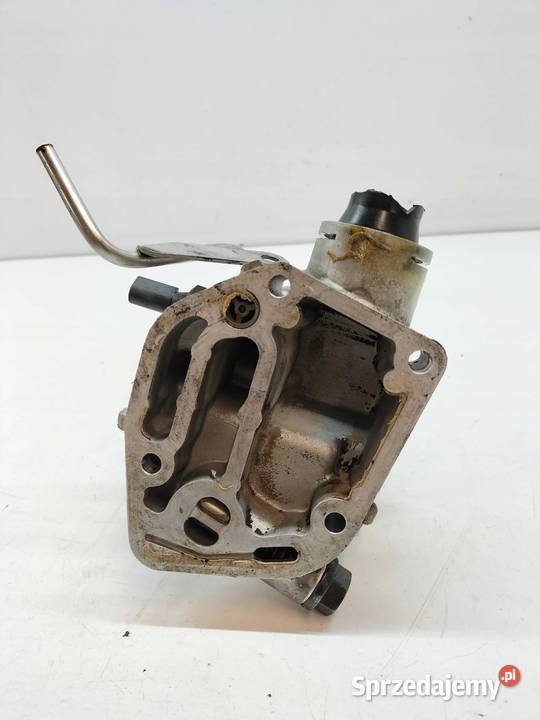 OBUDOWA FILTRA OLEJU 06A115417 18 20V Audi A4 II