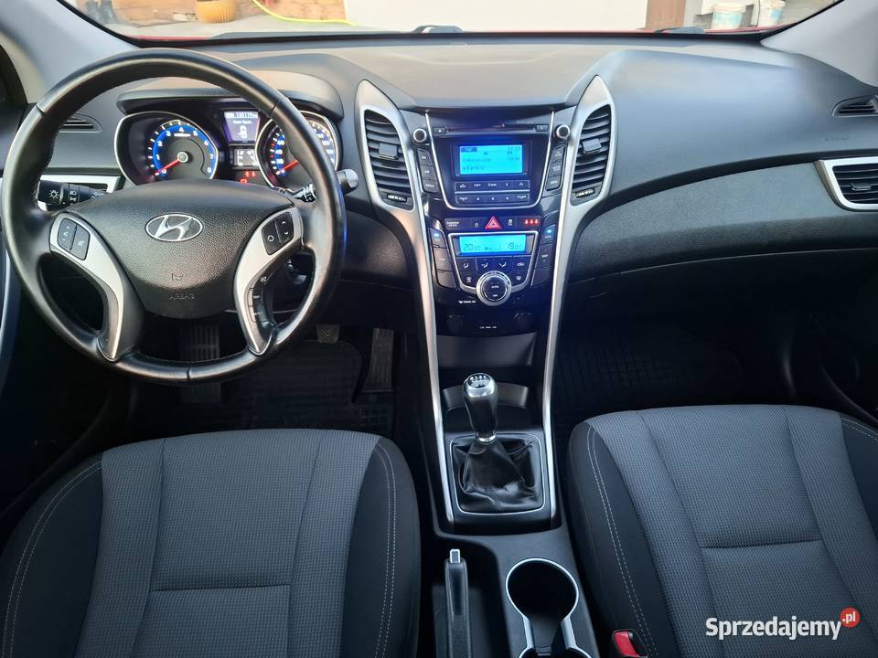 Hyundai I3014 B100SerwisZadbany Pawłów sprzedam