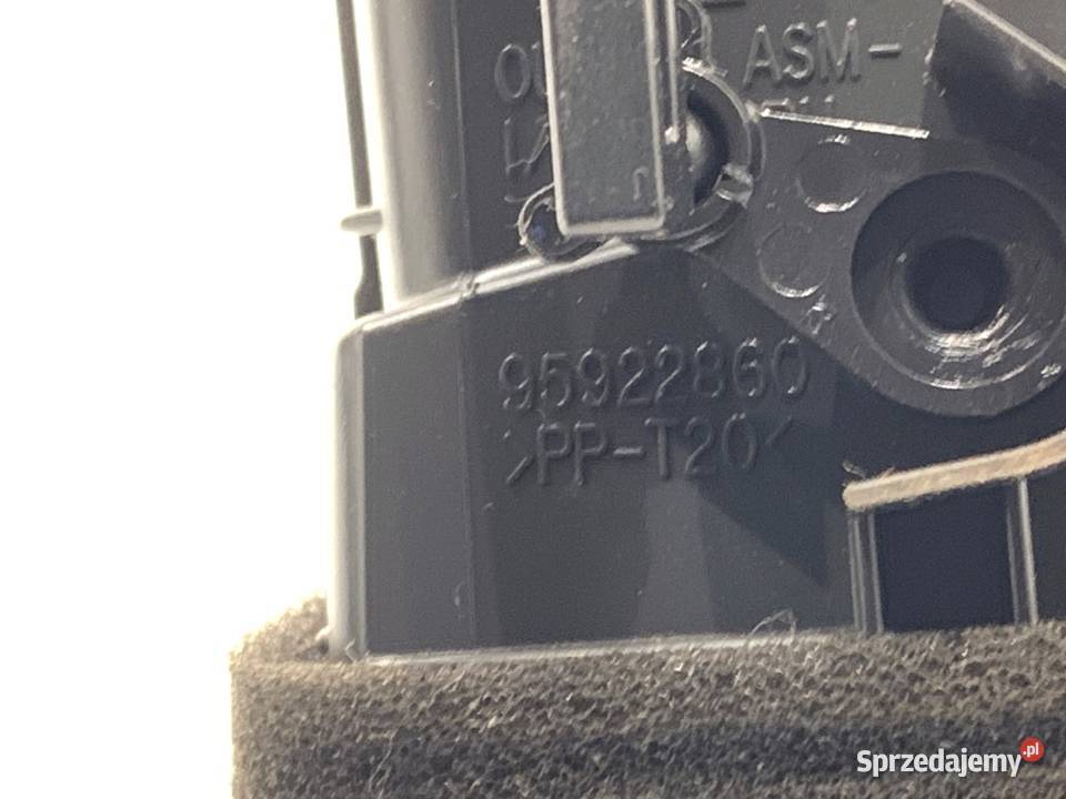 KRATKA NAWIEWU PRZÓD ŚRODKOWA CHEVROLET CRUZE