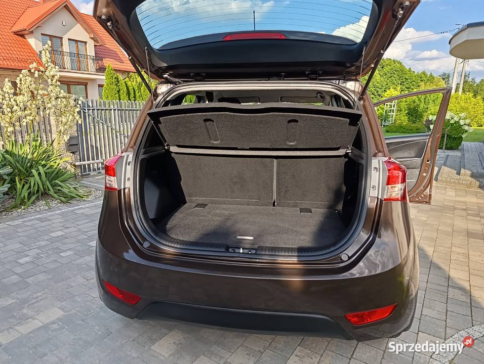 Hyundai IX20 2016r benzyna sprzedam