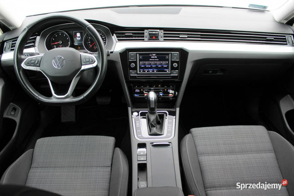 Volkswagen Passat SalonPL FV23 15TSI 150 DSG czujnik zmierzchu mazowieckie Sokołów sprzedam