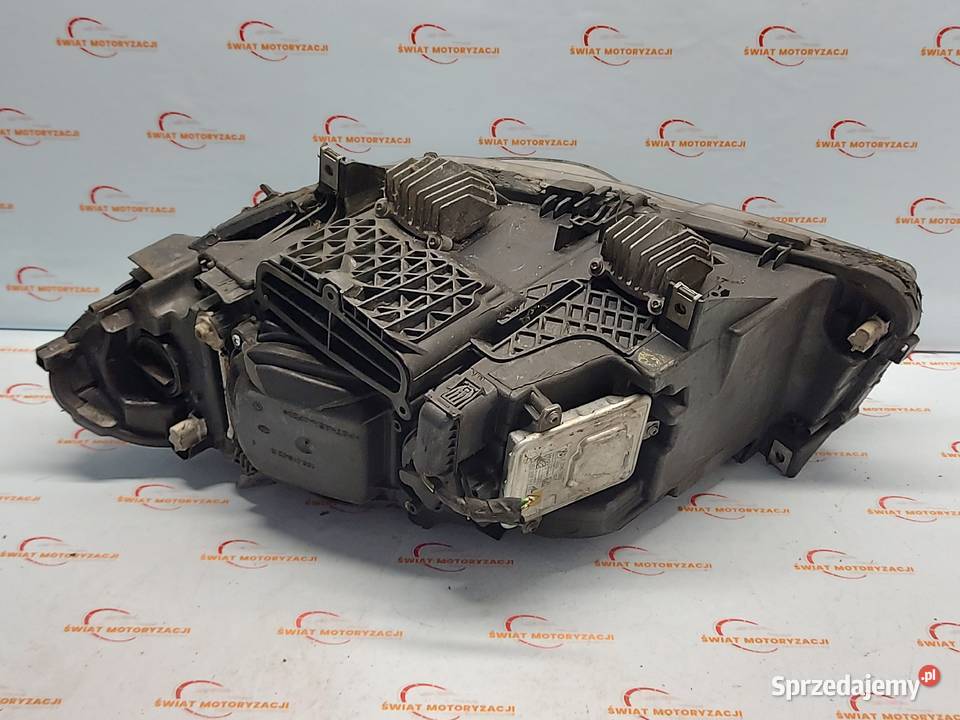 BMW F10 LIFT lampa prawa przód 7317134 ANGLIK świętokrzyskie