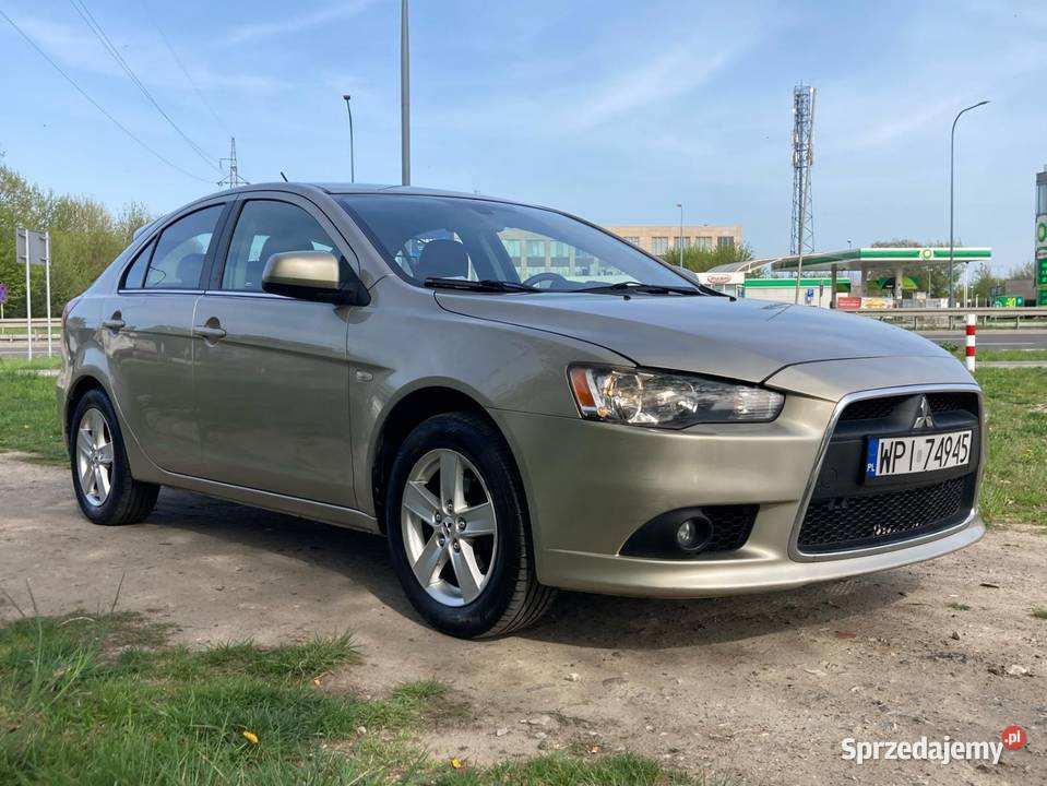 Lancer 18 benzyna Praga Południe 1800cm3 Lancer mazowieckie Warszawa