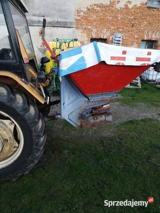 Rozsiewacz nawozu nieuszkodzony Rolnictwo Strzegom