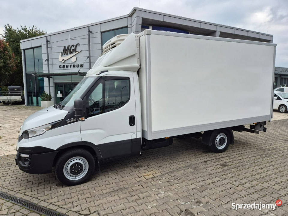 Iveco Daily 35C16 V Iveco Daily 35S16 HiMatic nieuszkodzony