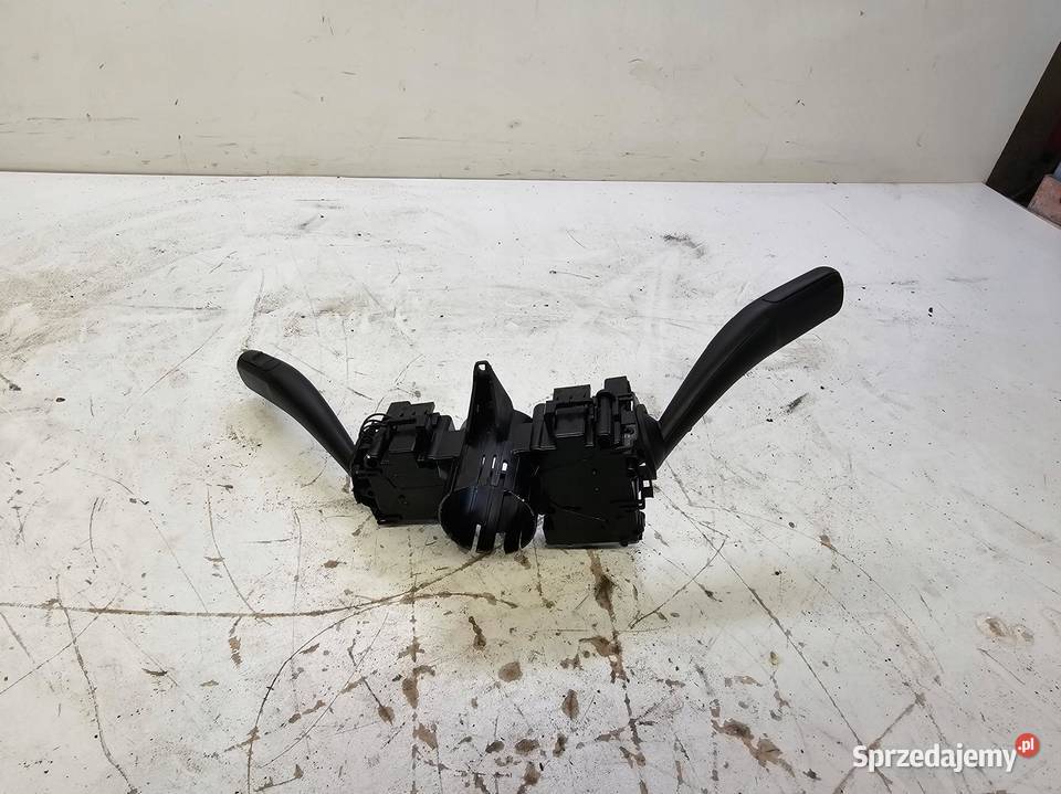 PRZEŁĄCZNIK ZESPOLONY AUDI A4 B8 A5 8R0953502C Przystajń