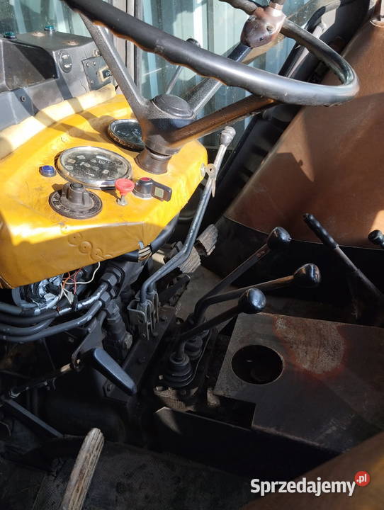 Traktor ciągnik renault 551s Ursus fergusson Jasło