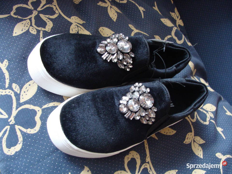 nowe czarne buty welur slip on zdobienia hm Łódź