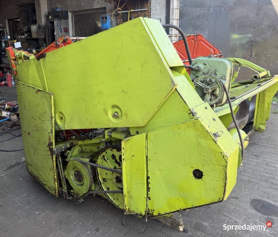 Heder 3m cięcia ze stołem do rzepaku claas Do kombajnów Zahajki sprzedam