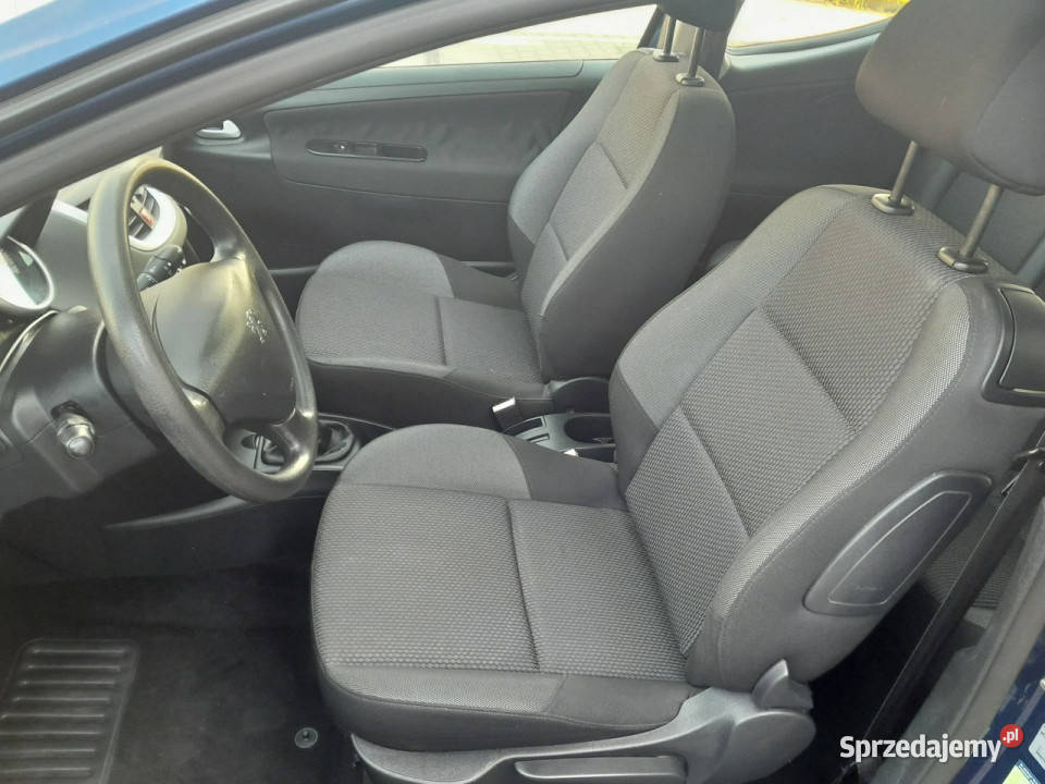Peugeot 207 14i klimatyzacja alufelgi elektryka
