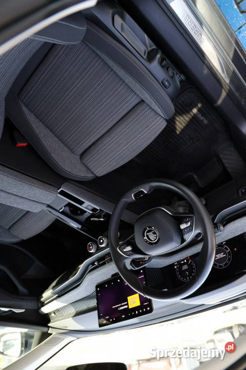 koda Superb 15 TSI mHEV Selection DSG hak łopatki zmiany biegów Tychy