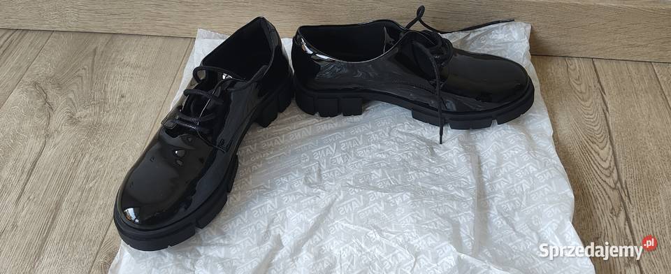 Buty damskie Clarks 38