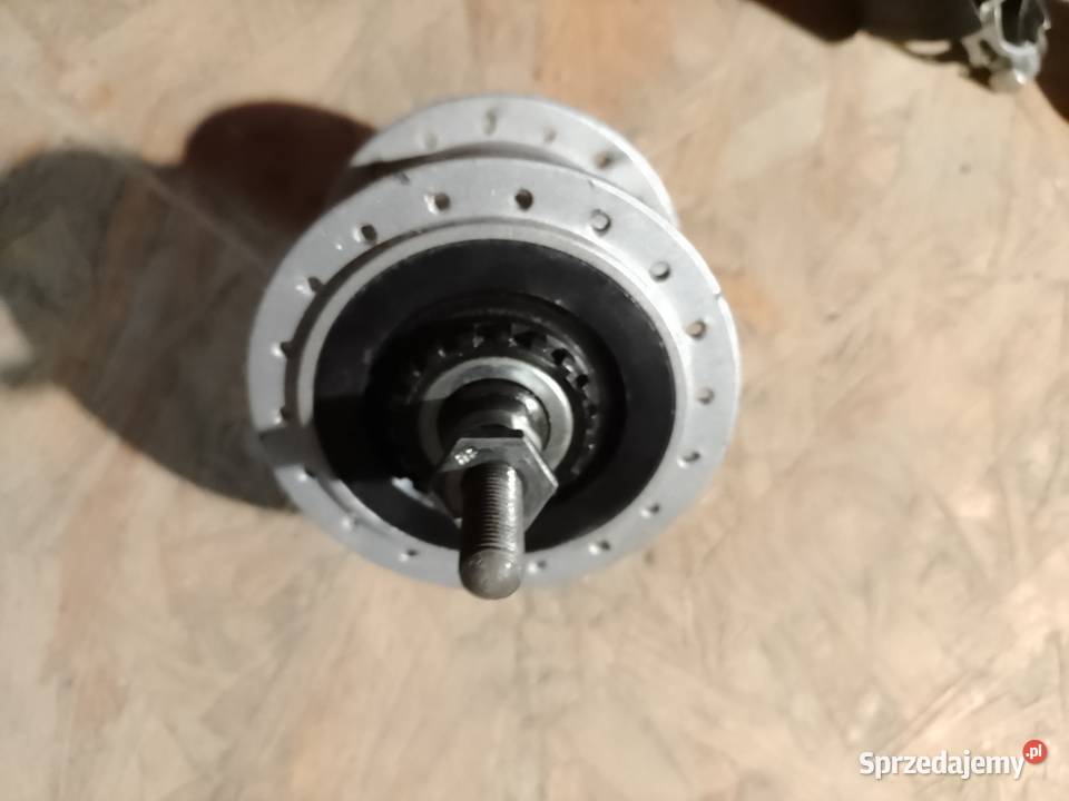 Piasta z prądnicą Shimano rolkowy hamulec Ciosaniec