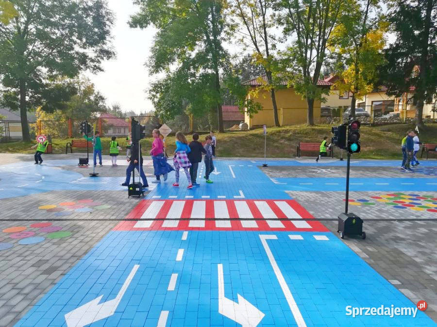 Stacjonarne miasteczko rowerowe BIG4 z ósemką Katowice