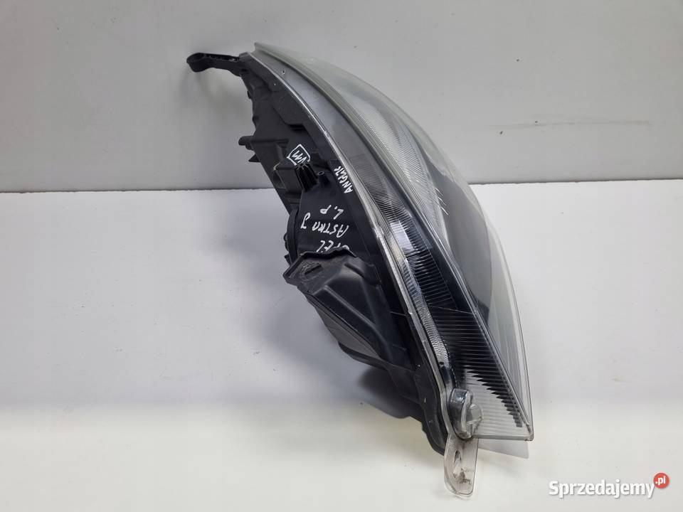 LAMPA LEWA Opel Astra IV J LIFT 1215r PRZEDNIA Oświetlenie Rudka