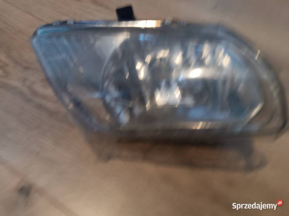 Lampa przednia Honda TRX 500 prawa Reflektory i halogeny