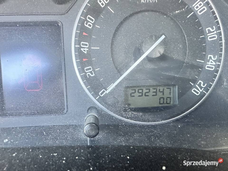 Dawca części SKODA SUPERB I FL 2007R 20 TDI Załęże