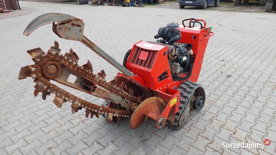 Koparka łańcuchowa Ditch Witch C24X 24 Honda mazowieckie