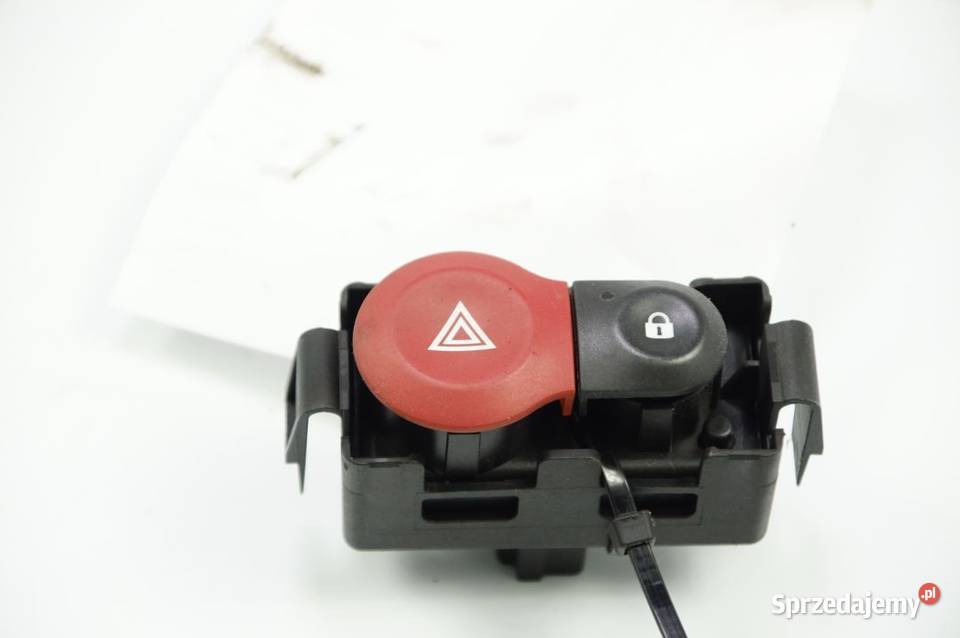 PRZYCISK RENAULT CLIO III GRANDTOUR 8200214896
