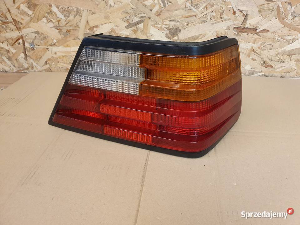 MERCEDES 124 W124 LAMPA PRAWA TYLNA PRAWY TYŁ Międzychód