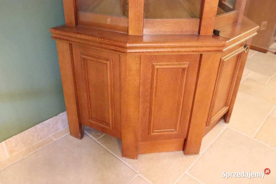 Ekskluzywna witryna na wino drewno szkło śląskie Góra