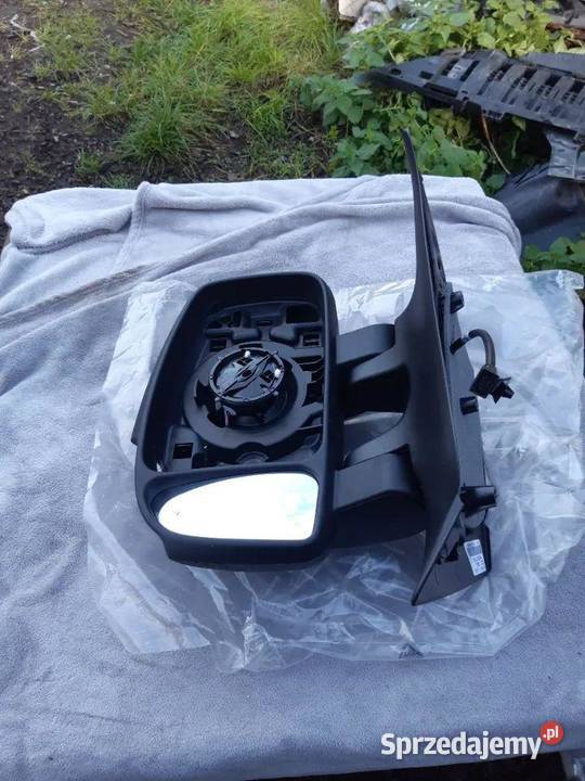 Lusterko lewe Opel Movano B 963021976R 93197484 sprzedam