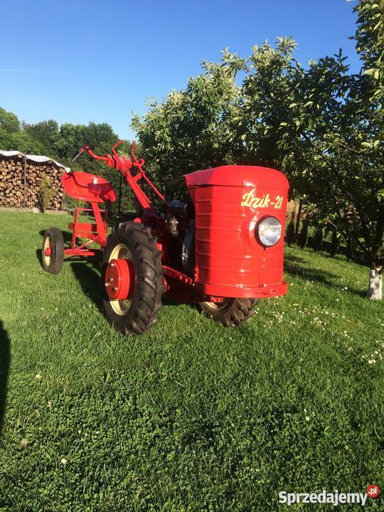 Ciągnik rolniczy dzik 21 Wodzisław Śląski