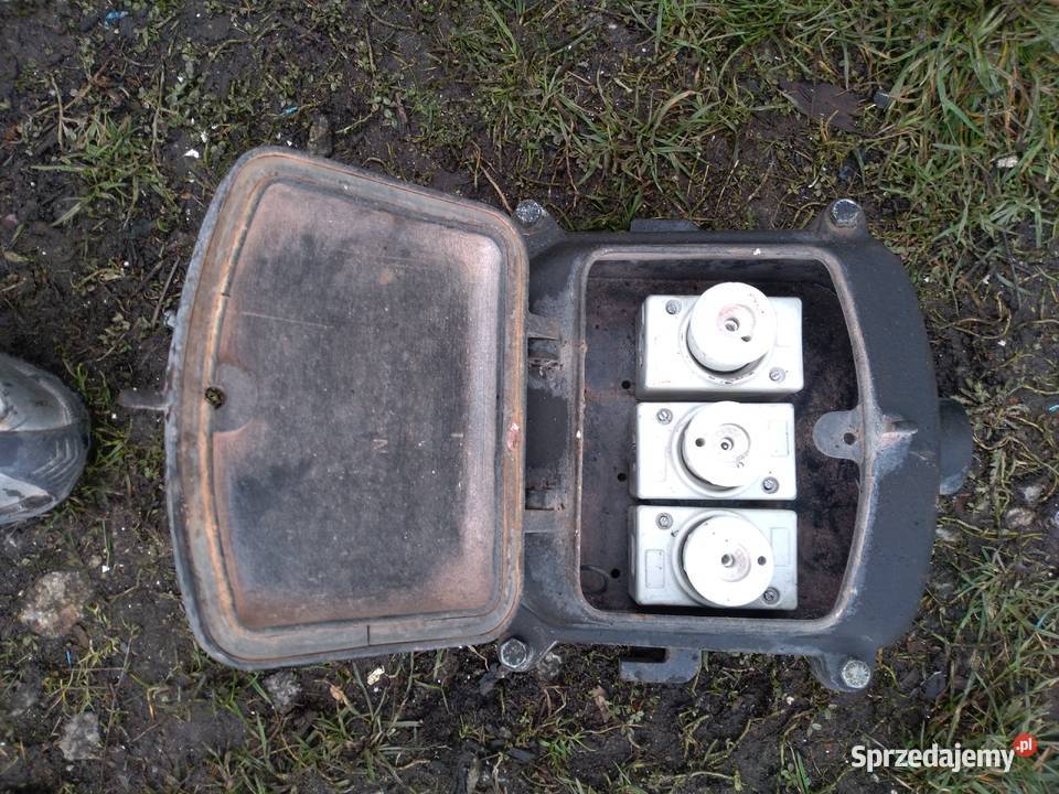 Skrzynka rozdzielnia żeliwna elektryczna SBI czarny Wrocław