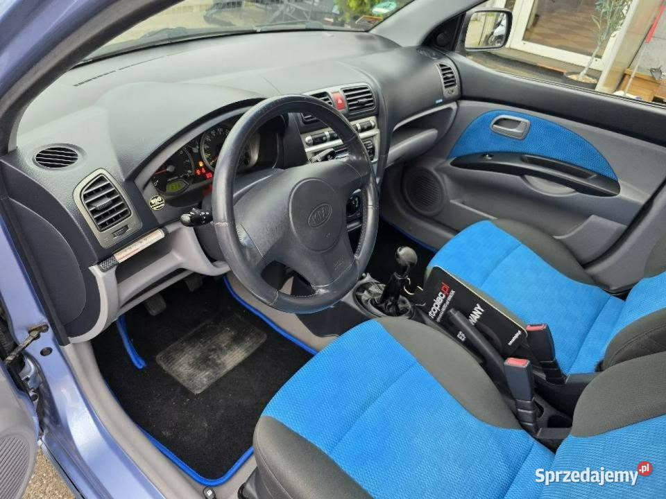 Kia Picanto 11 Benzyna 65 Klimatyzacja Grzane autoalarm Picanto Słupsk