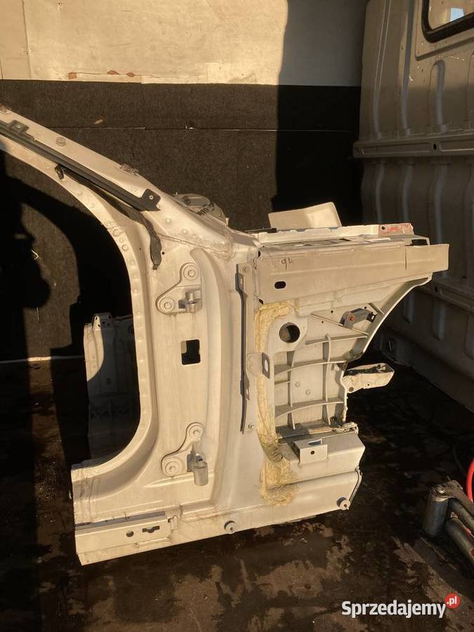 Słupek fartuch Mercedes sl r231 prawy osobowe wielkopolskie