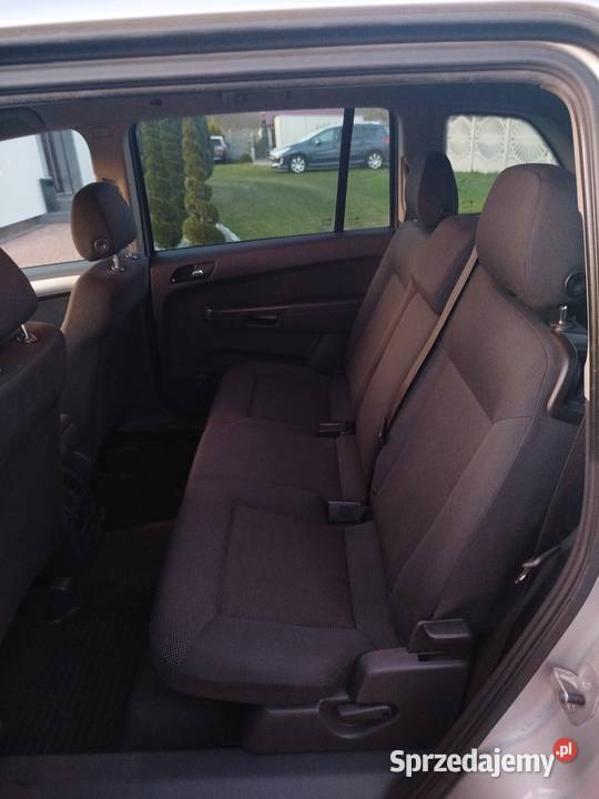 Opel Zafira automat 2012 stan Boruja Nowa sprzedam
