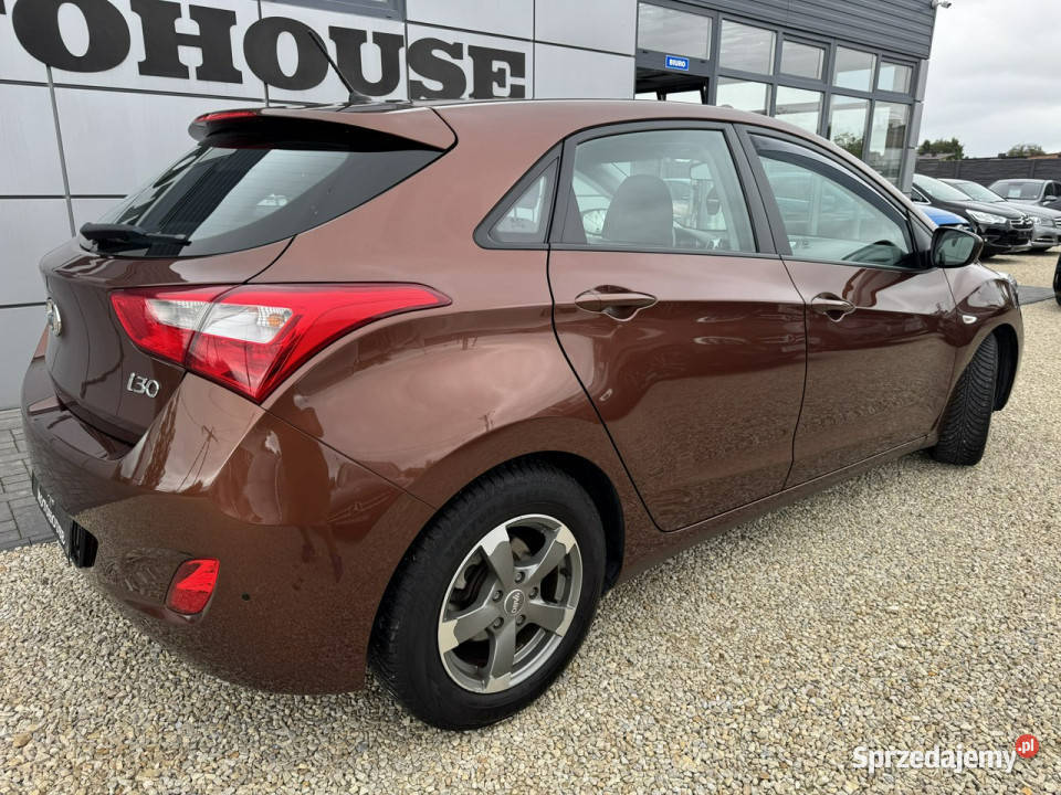 Hyundai i30 14 Classic 85 przebieg II 2012 2016 światła przeciwmgielne Chełm Śląski sprzedam